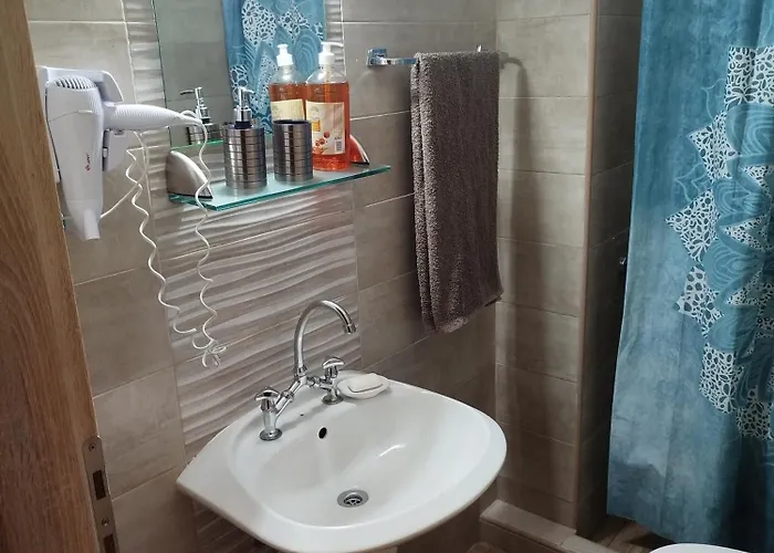 Azure Olympus-seaside Olympiakí Aktí